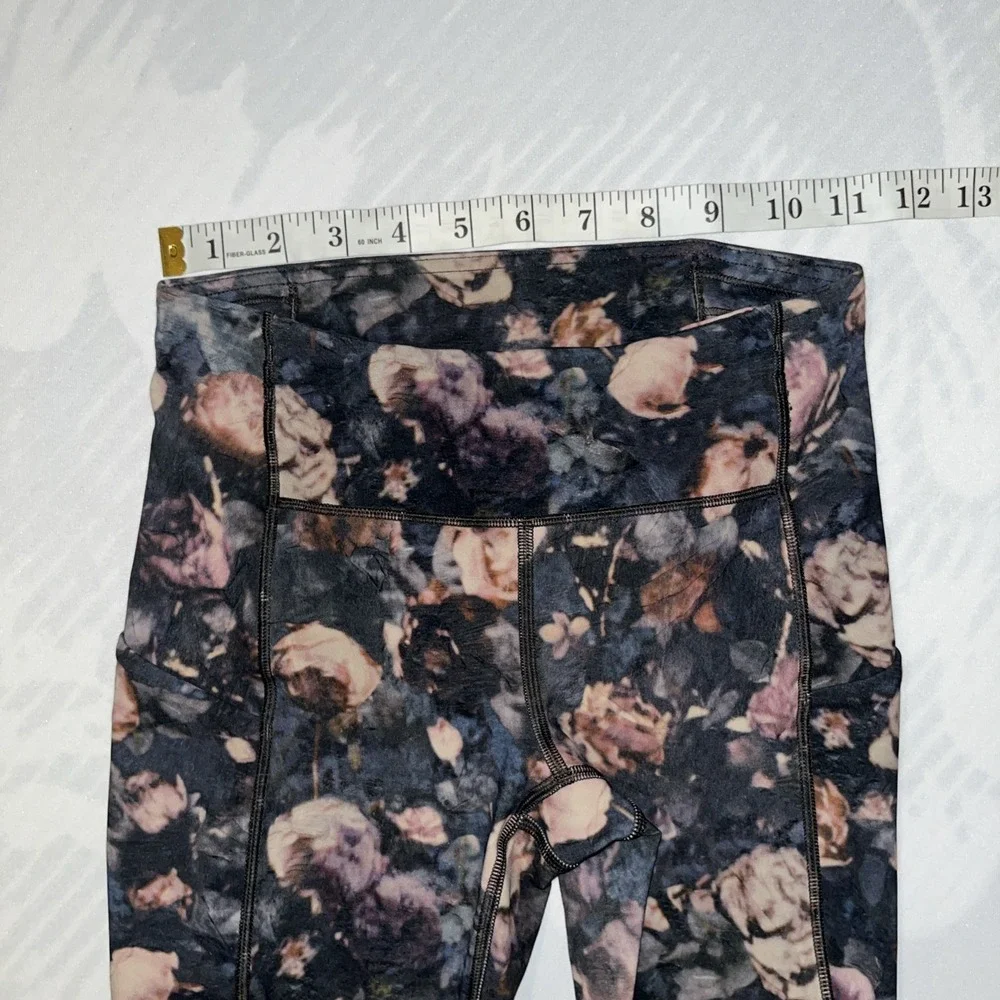 Lululemon Speed Up Tights Frosted Rose Multi Dark Floral 2 Pockets Size 2